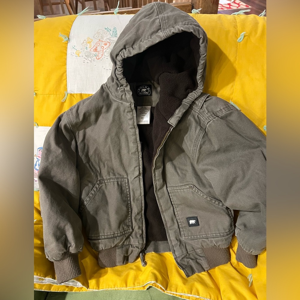 Boys sized Small Polar King Coat